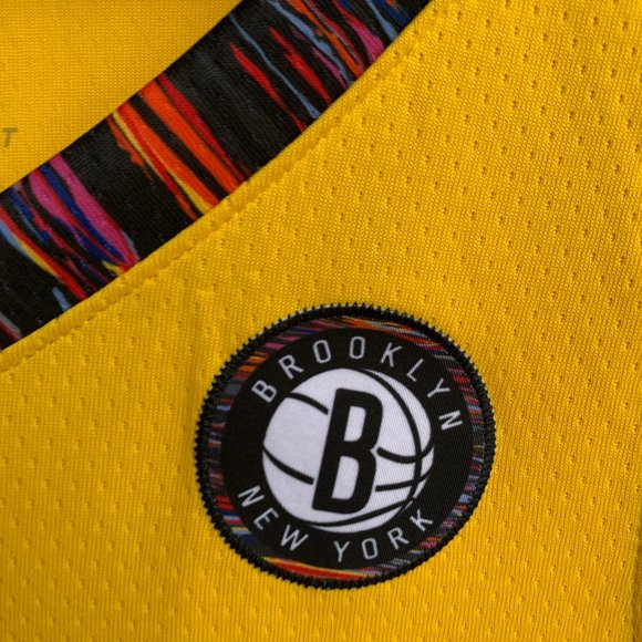 Nike Brooklyn Nets Biggie Bed-Stuy Jersey - Yellow - Picture 7 of 12